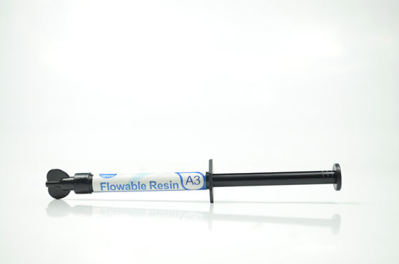 투명하고 오래 지속되는 제품을 위한 맑고 흐르는 경도 높은 레진